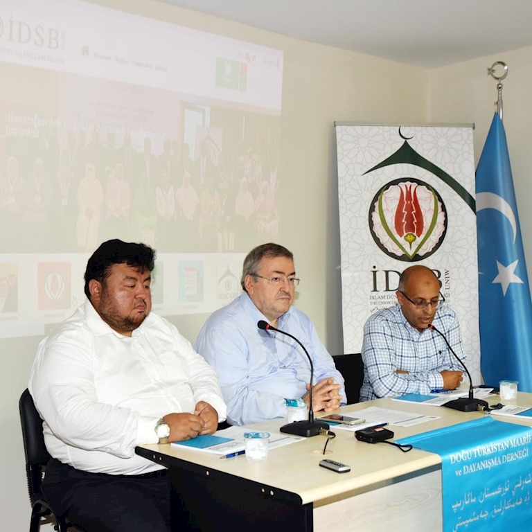 İDSB Arap Üyeler ile 4. İstişare Toplantısı Doğu Türkistan Maarif ve Dayanışma Derneği’nde Gerçekleştirildi